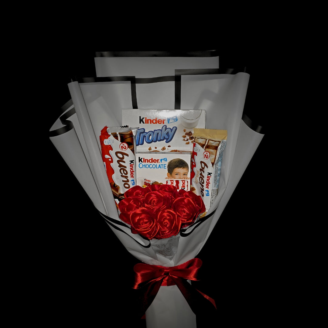 Kinder - Слатки букет са црвеним ружама 🌹