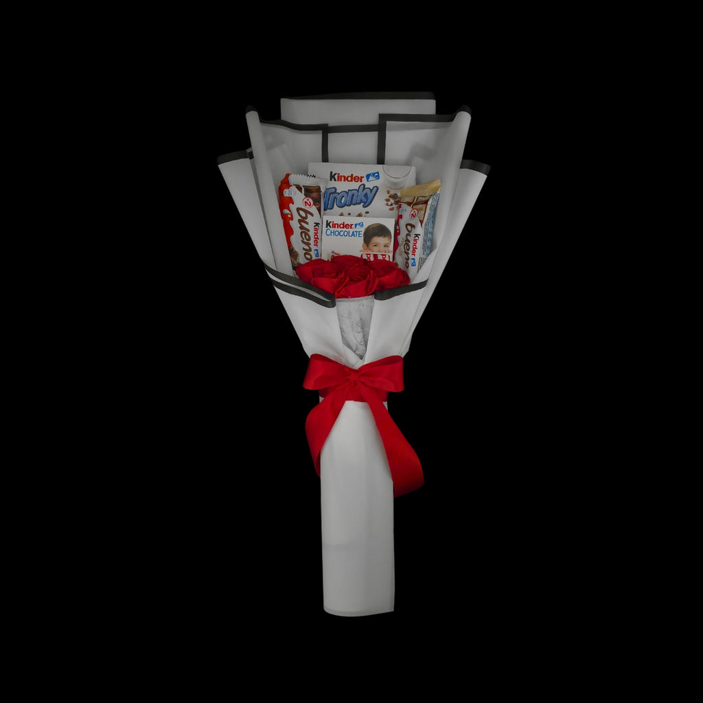 Kinder - Слатки букет са црвеним ружама 🌹